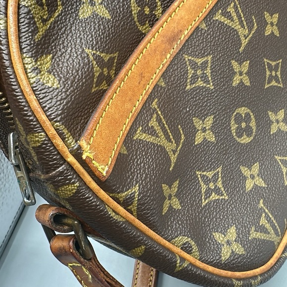 Louis Vuitton Senlis VINTAGE - Picture 4 of 12